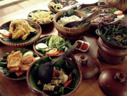 Petualangan Wisata Kuliner Nusantara: Cicipi Makanan Legendaris dari Sabang sampai Merauke